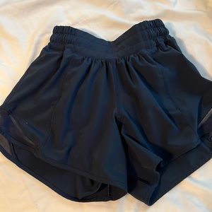 Lululemon Hotty Hots